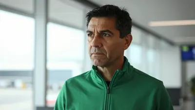 Choisi par la FSF pour succéder à Pape Thiaw, l'entraîneur français Patrick Vieira est rentré en France sans avoir signé...
