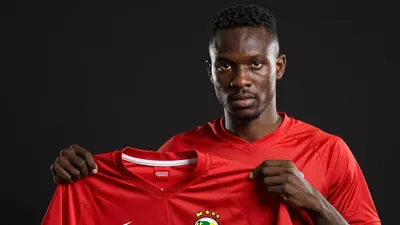 Le défenseur sénégalais El Hadji Malick Diouf, 21 ans, a été transféré de West Ham à Brentford pour un contrat de cinq...